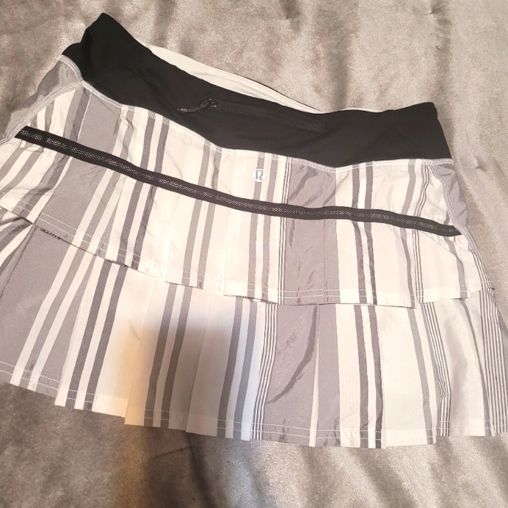 Lululemon skirt